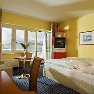Standard Zimmer mit Kingsize-Bett